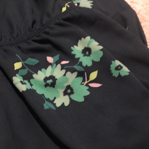 {Honey Punch} green floral romper - Picture 6 of 6